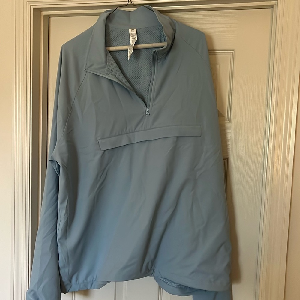 Brand New Alo pullover